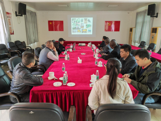刚果共和国驻华大使到中国热科院农业机械研究所考察农业机械化技术与装备2023.02.15858.png